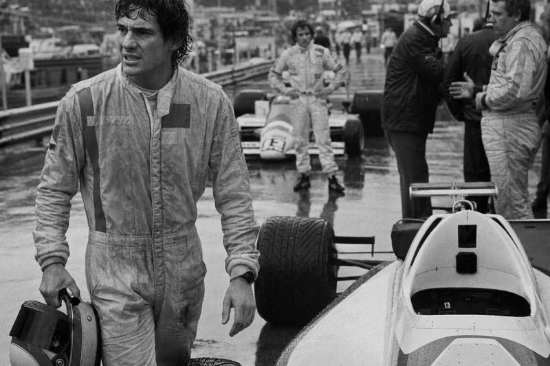 Zombaram de Senna por seu Toleman ser inferior em 1984 — Na pista molhada Senna chocou o Autódromo